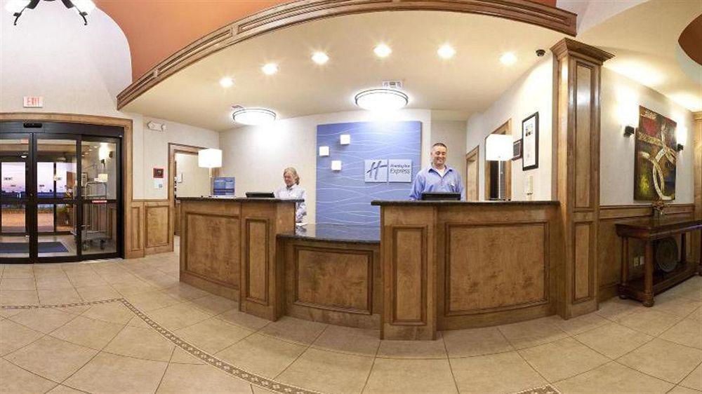Holiday Inn Express Hotel And Suites Kingsville By Ihg Eksteriør billede