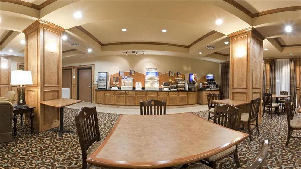 Holiday Inn Express Hotel And Suites Kingsville By Ihg Eksteriør billede