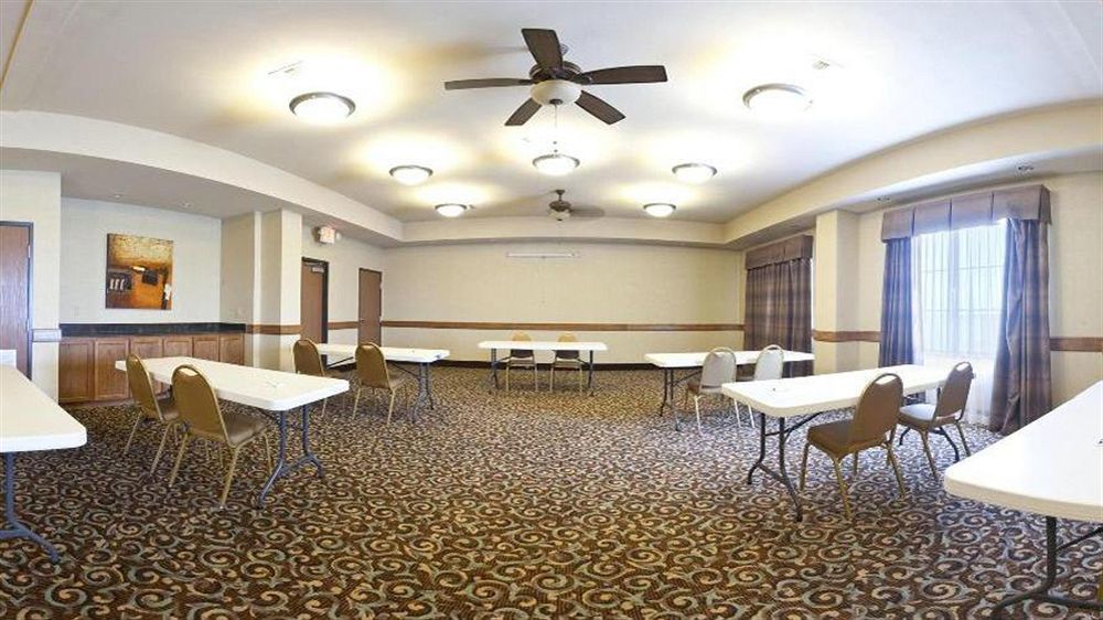 Holiday Inn Express Hotel And Suites Kingsville By Ihg Eksteriør billede
