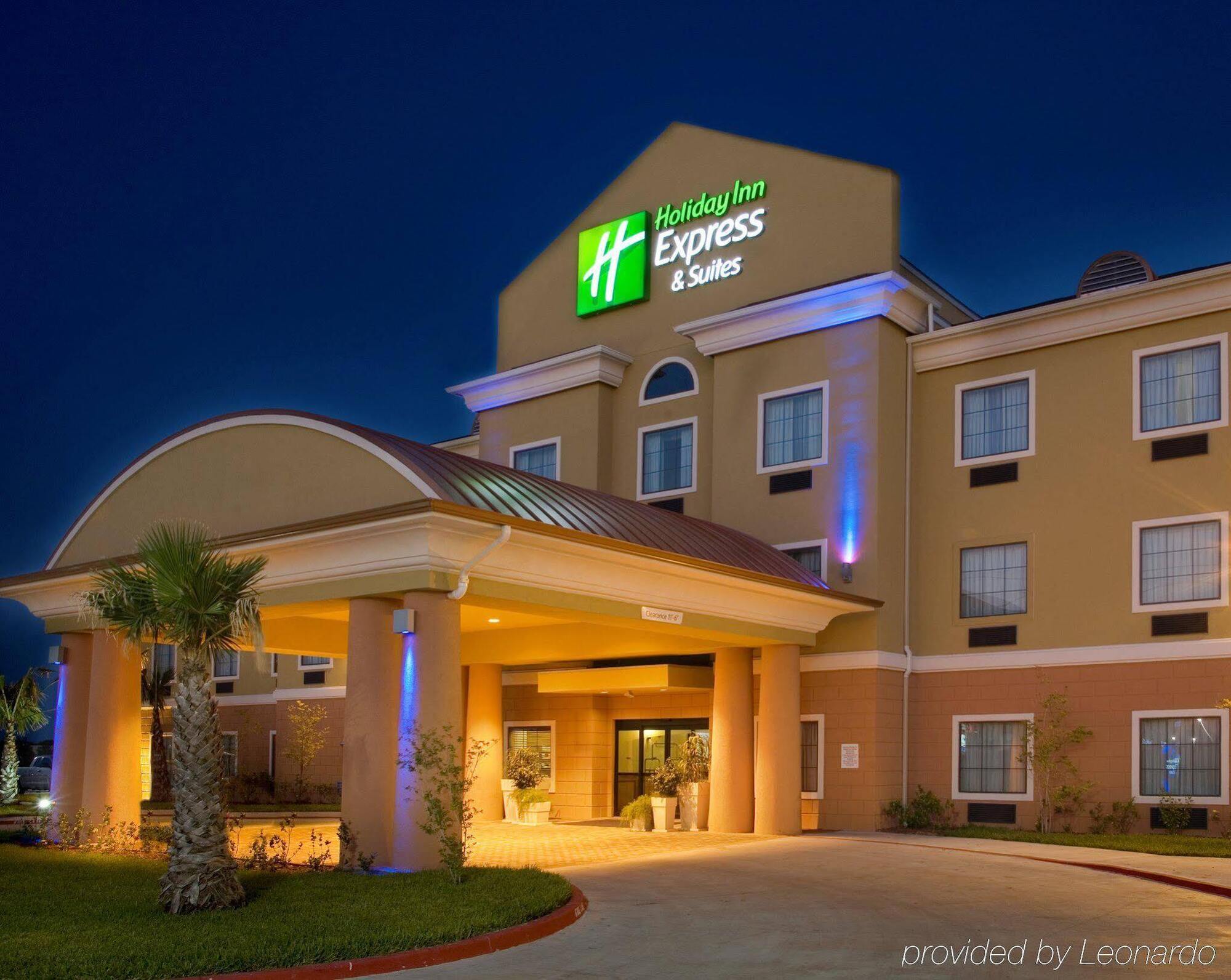 Holiday Inn Express Hotel And Suites Kingsville By Ihg Eksteriør billede